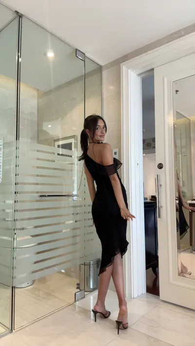 Alexandra Saint Mleux — Füße Foto 18