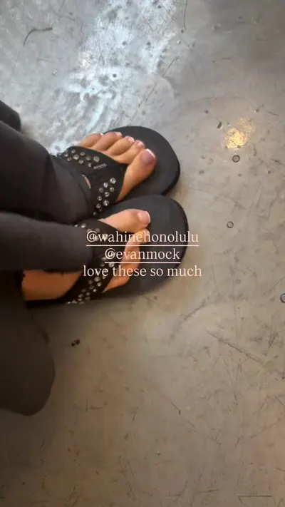 Ariana Greenblatt — Füße Foto 24