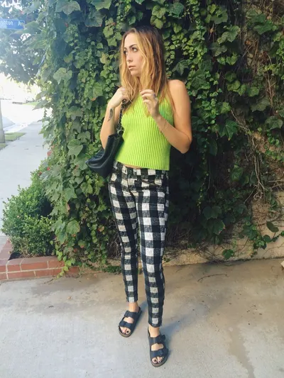 Brandi Cyrus — Füße Foto 48