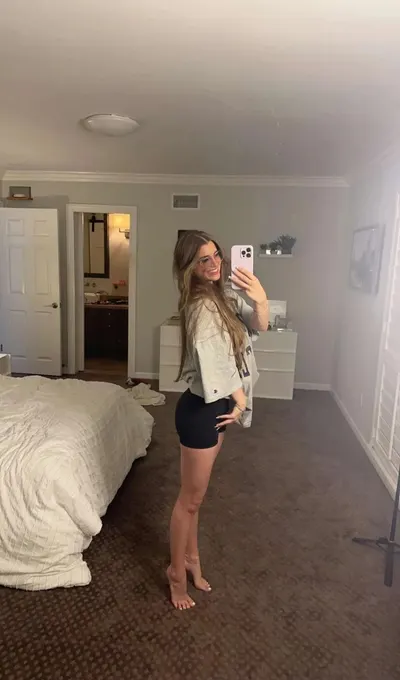 Brooke Monk — Füße Foto 34