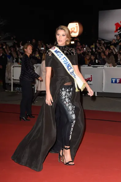 Camille Cerf — Füße Foto 13