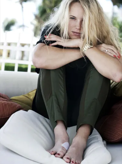 Caroline Wozniacki — foto de pies 22