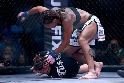 Cris Cyborg — Füße Foto 46