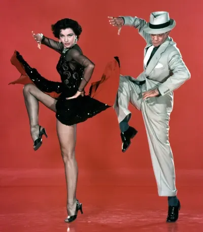 Cyd Charisse — Füße Foto 36