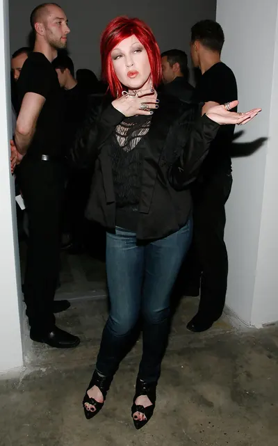 Cyndi Lauper — feet photo 38
