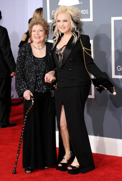 Cyndi Lauper — Füße Foto 39