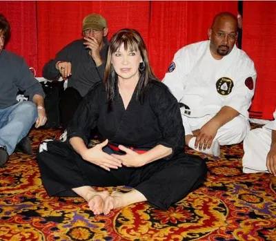 Cynthia Rothrock — photo de pieds 18