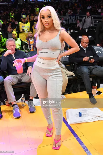 Doja Cat — Füße Foto 23