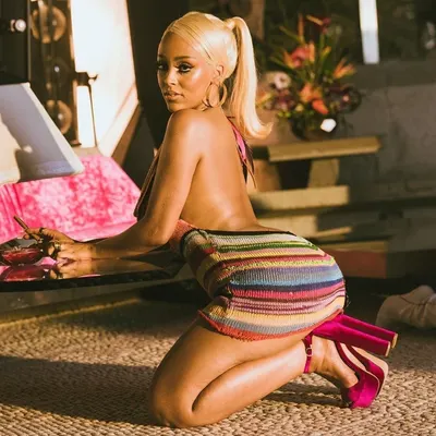 Doja Cat — Füße Foto 25