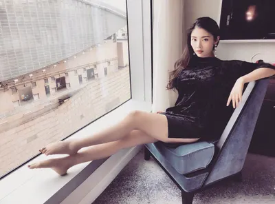 Dongdong Xu — Füße Foto 18
