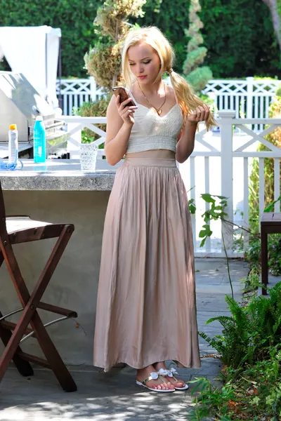 Dove Cameron — Füße Foto 49