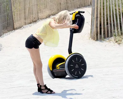 Ellie Goulding — Füße Foto 29