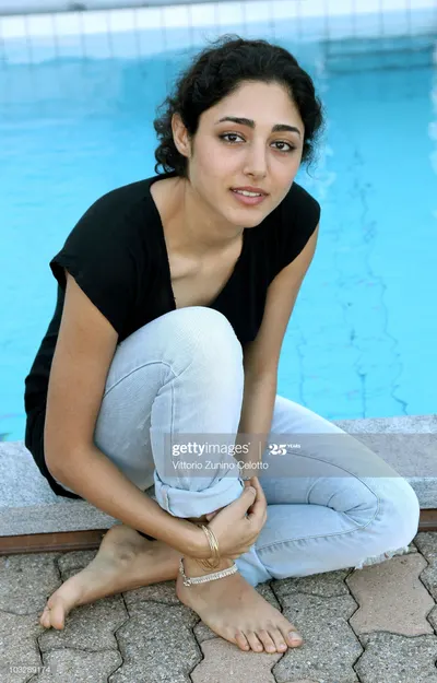 Golshifteh Farahani — photo de pieds 50