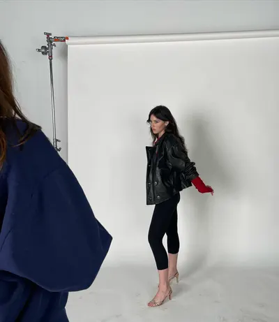 Gracie Abrams — Füße Foto 14