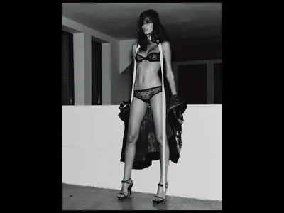 Izabel Goulart — Füße Foto 37