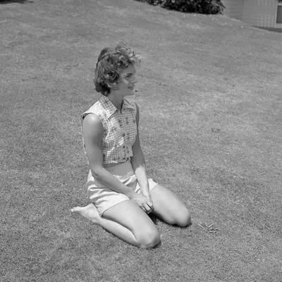 Jacqueline Kennedy Onassis — foto de pies 21
