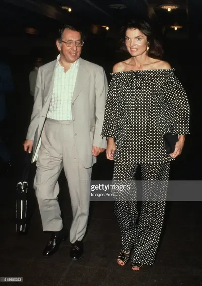 Jacqueline Kennedy Onassis — foto de pies 31