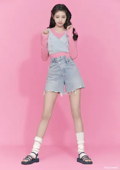 Jang Won-young — Füße Foto 15