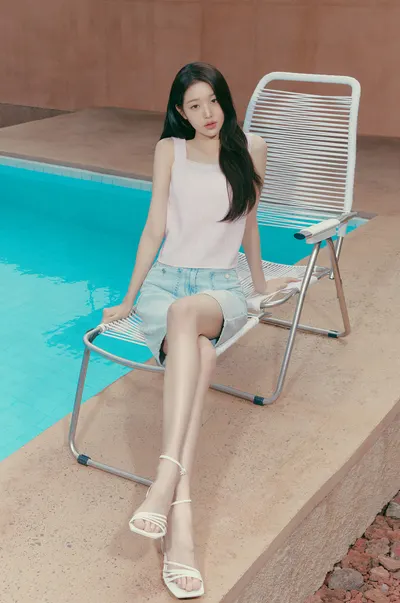 Jang Won-young — Füße Foto 21