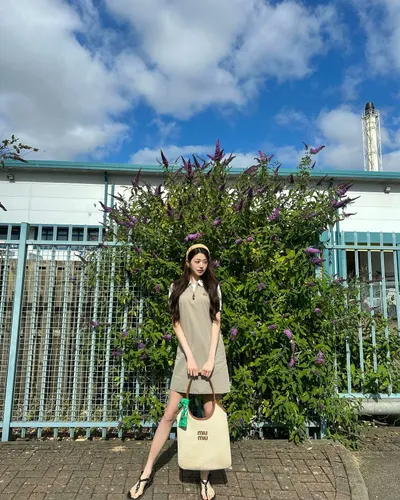 Jang Won-young — Füße Foto 31