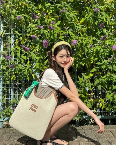 Jang Won-young — Füße Foto 32