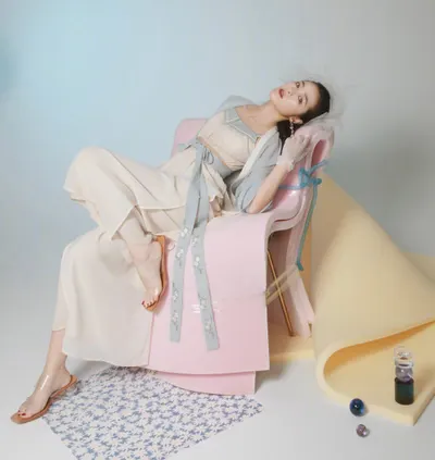 Jiao Xu — Füße Foto 28
