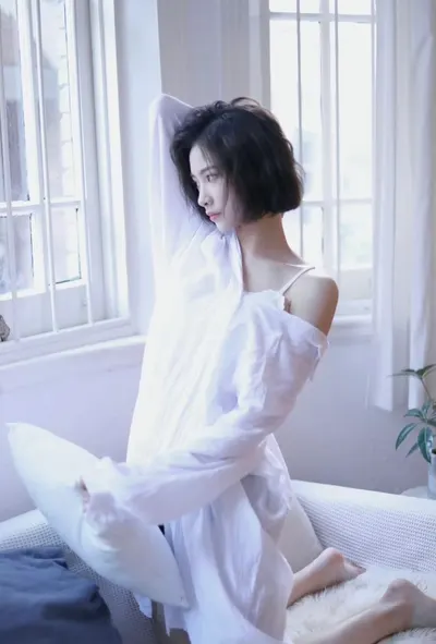 Jiaqi Xu — foto de pies 29