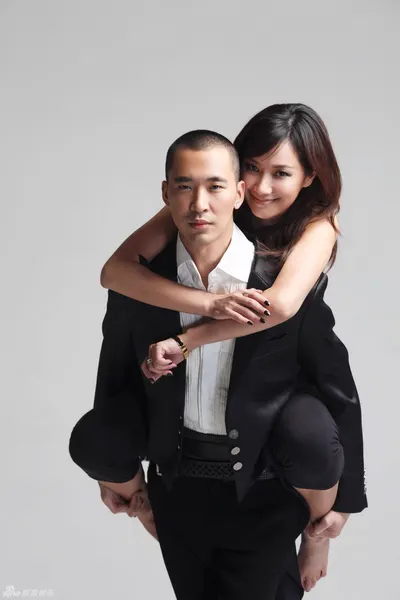 Jinglei Xu — Füße Foto 20