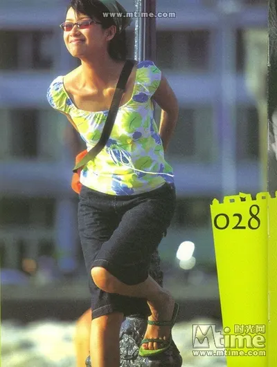 Jinglei Xu — Füße Foto 34