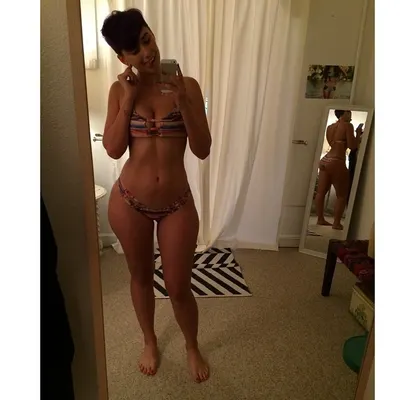 Julieanna Marie Goddard — Füße Foto 19