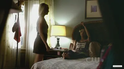 Kat Graham — foto de pies 22