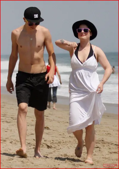 Kelly Osbourne — Füße Foto 14