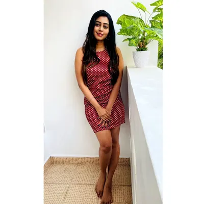Kuhasini Gnanaseggaran — foto de pies 19