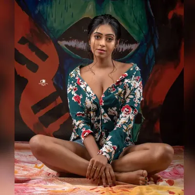 Kuhasini Gnanaseggaran — foto de pies 23