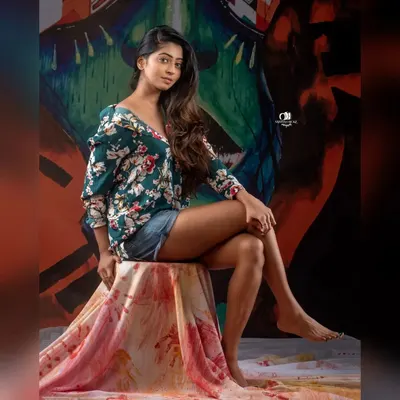 Kuhasini Gnanaseggaran — foto de pies 25
