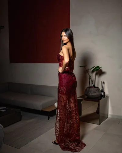 Laura Gnjatović — Füße Foto 20