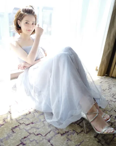 Lulu Xu — Füße Foto 14