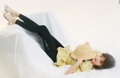 Lulu Xu — Füße Foto 33