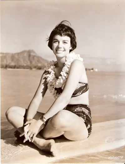 Natalie Wood — foto de pies 17