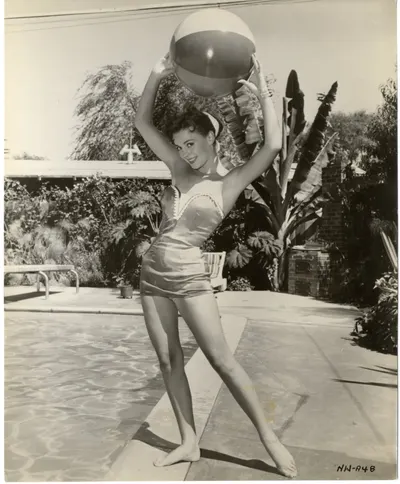 Natalie Wood — foto de pies 22