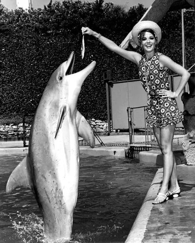 Natalie Wood — foto de pies 29