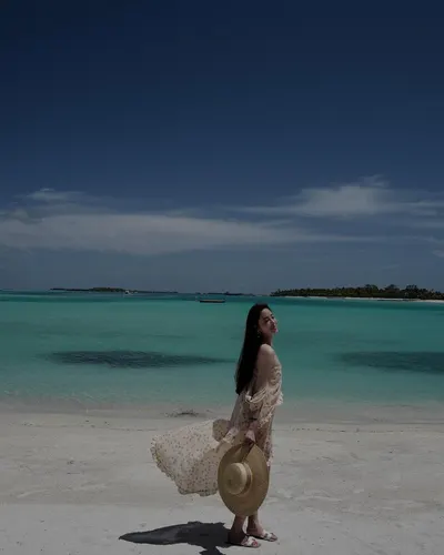 Ni-Ni OuYang — foto de pies 23