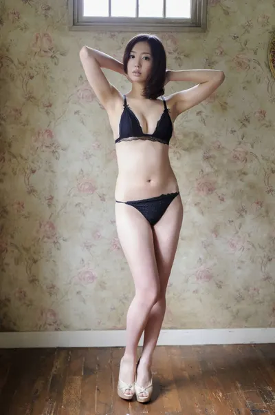 Nonoka Ono — Füße Foto 31