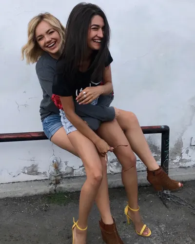 Oana Gregory — Füße Foto 23