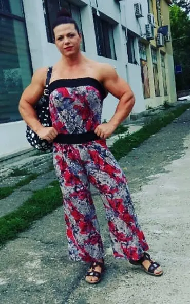 Oana Hreapca — Füße Foto 36