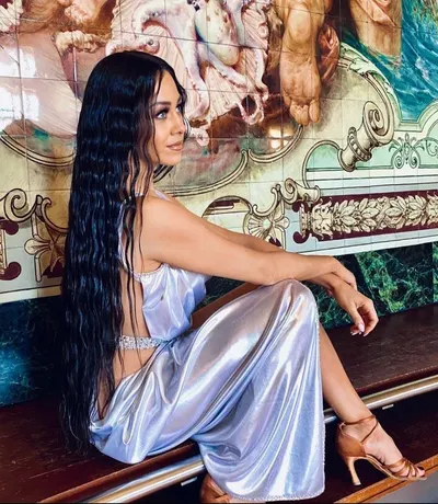 Oana Nechiti — foto de pies 38