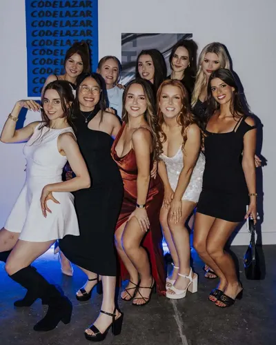 OasisOnOverwatch — photo de pieds 23