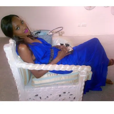Oluchi Onweagba — Füße Foto 31