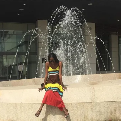 Oluchi Onweagba — Füße Foto 34