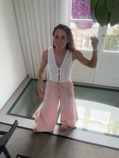 Ona Batlle — foto de pies 16